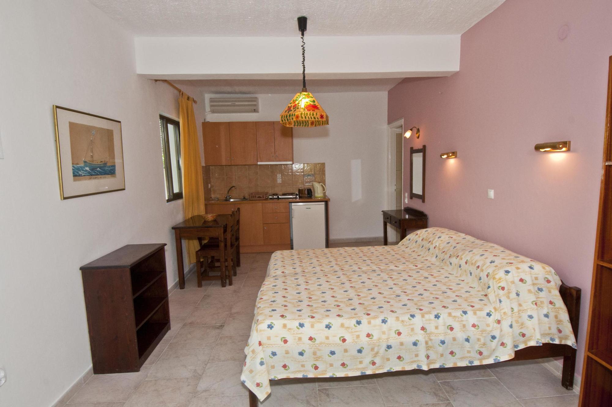 Apartments Katia Kassiopi Exterior photo